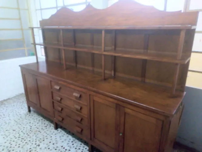 Armário Estante Buffet Rústico - Vendendo barato pra sair rápido!