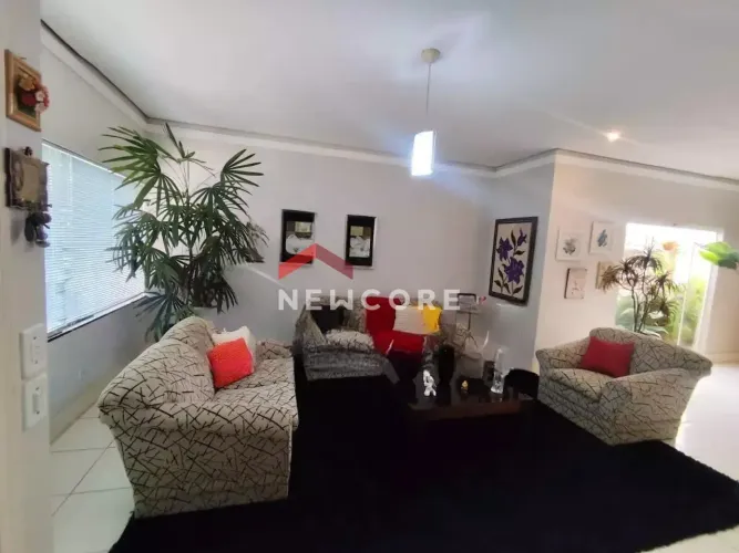 Casa em Rua Antônio Pinheiro Faro - Vila Romana - Marília/SP
