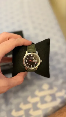 Relógio Citizen Eco Drive Weekender Garrison Field 37 mm