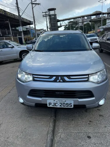 Mitsubishi Outlander 2.0 16V 160cv Aut. 2015