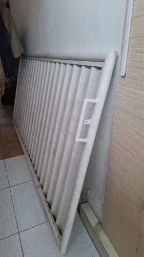 Portão Galvanizado 1,30 x 2,50 de largura em bom estado