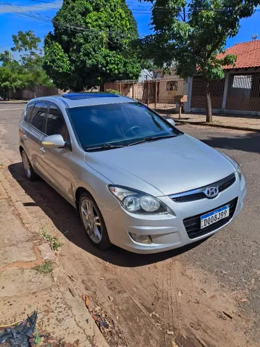 Hyundai I30CW 2.0 16V 145cv Aut. 5P 2011