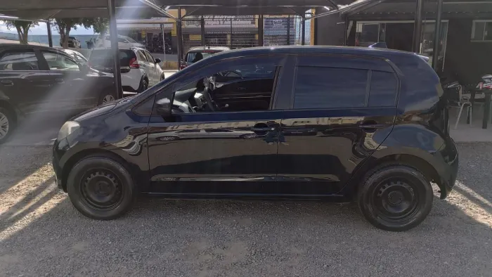 Volkswagen Up! Move 1.0 Total Flex 12V 5P 2015