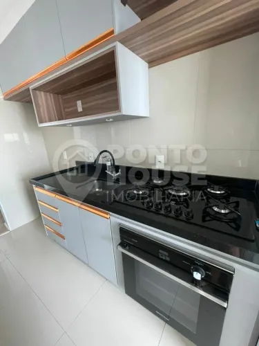 Apartamento para Venda na Aclimação com 2 dormitórios, 1 suíte e 2 vaga