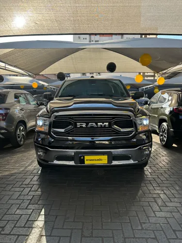 Ram Classic Laramie 5.7 V8 16V Gasolina 4X4 Aut. 2023