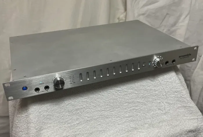 Interface de áudio Apogee Ensemble Firewire multicanal 24 bits/192 kHz