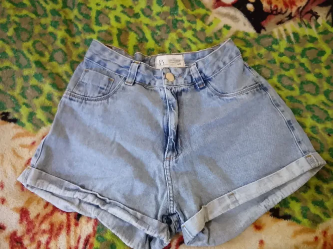 Short jeans cintura alta Tam 40