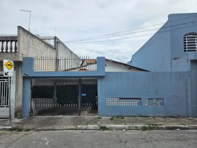 Casa para venda com 98 metros quadrados com 1 quarto em Jardim Cecy - São Paulo - São Paul