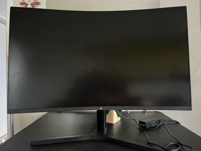 MONITOR SUPERFRAME 32 Pol COM DEFEITO
