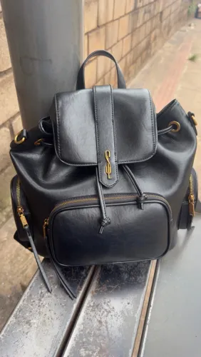 Mochila de Couro Santa Lolla