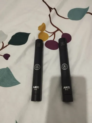 Microfone AKG para bateria