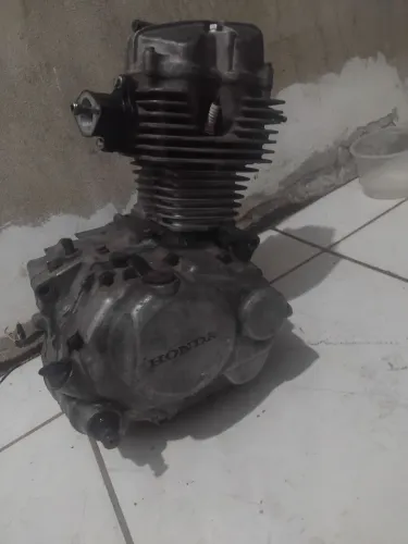 Motor titan 2000 ks com doc de baixa
