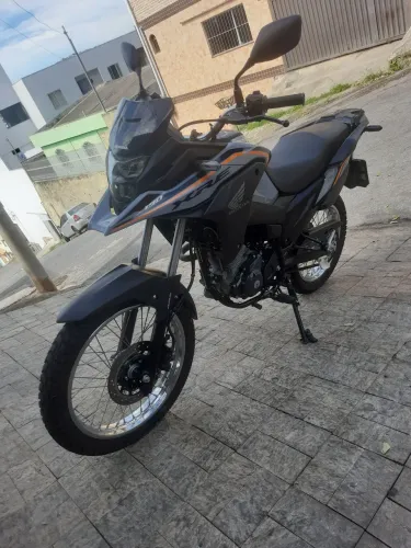 Vendo xre 190 2025/2026