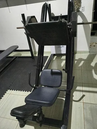 Leg press