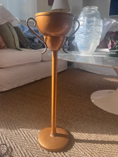 Cinzeiro De Chão Antigo Pedestal Vintage Em Metal - Retrô /Decoraçao