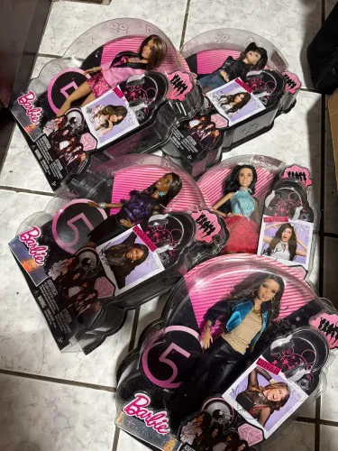 Bonecas Barbie Fifth Harmony Lacradas