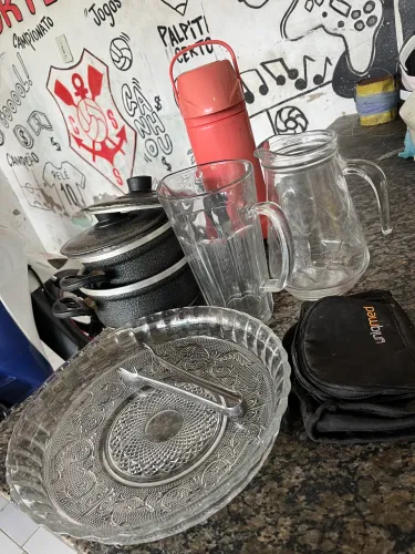 Vendo esses utensílios muito conservados 