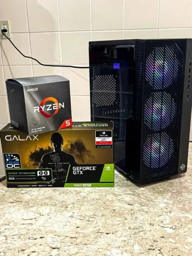PC Gamer RGB
