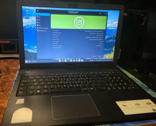 Notebook Asus Vivobook 15 | i3 | 8GB RAM | SSD 256GB + Caixa Original