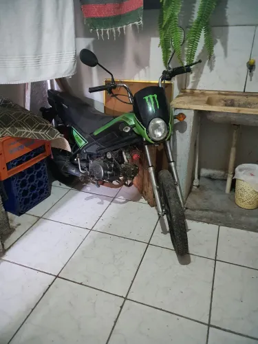 Moto shineray 