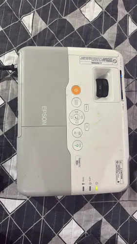 Projetor epson powerlite 93+