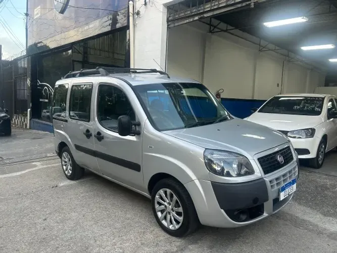 Fiat Doblo Essence 1.8 Flex 16V 5P 2020