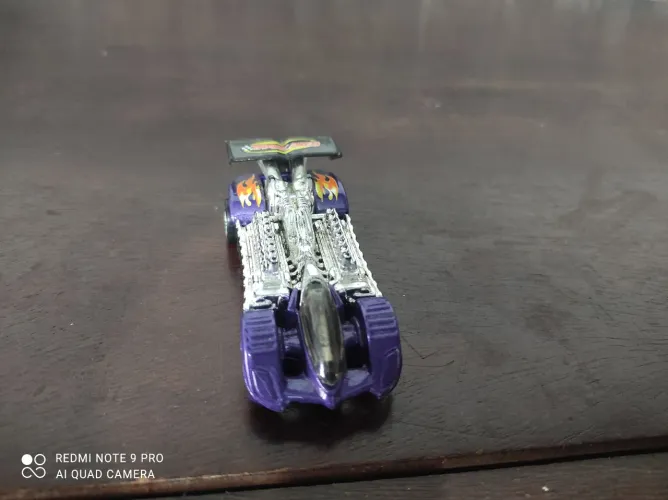 Hot Wheels Krazy 8S 2006 Track Aces