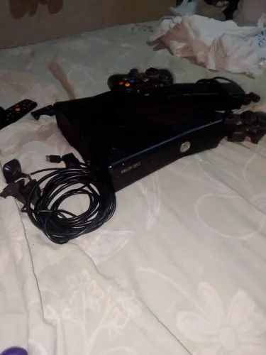 Xbox 360 preto