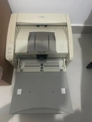 Máquina de Digitalização Canon