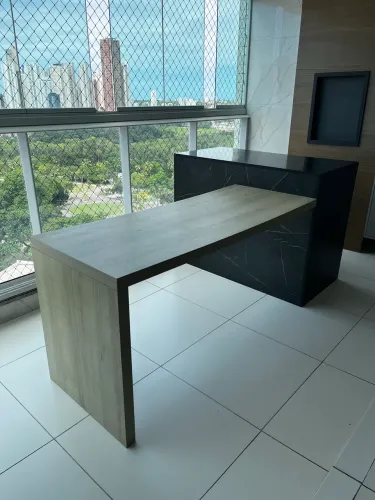 Mesa Com Bancada de Apoio Para Área Gourmet