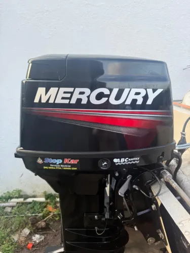 Motor Mercury 50Hp com power trim e comando a distancia
