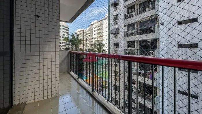 Apartamento à venda com 2 quartos no Grajaú/RJ