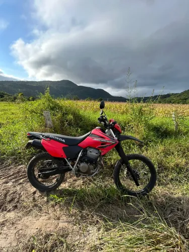 Vende - se  Honda tornado 250cc 