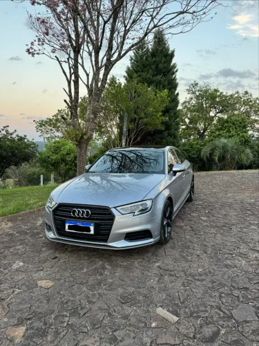 Audi A3 Sedan 1.4 TFSI Flex Tiptronic 4P 2018