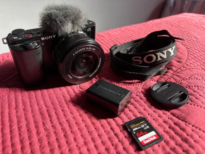 Sony ZV-E10 + lente 16-50mm