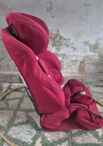 Cadeirinha infantil para carro