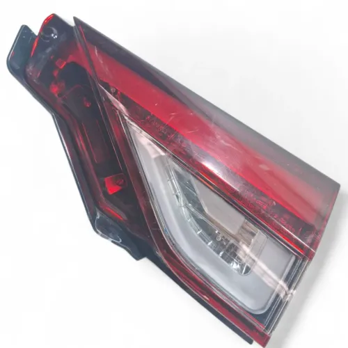 Lamenta Tampa Traseira Direita Eclipse Cross 2019 A 2024 Vermelho