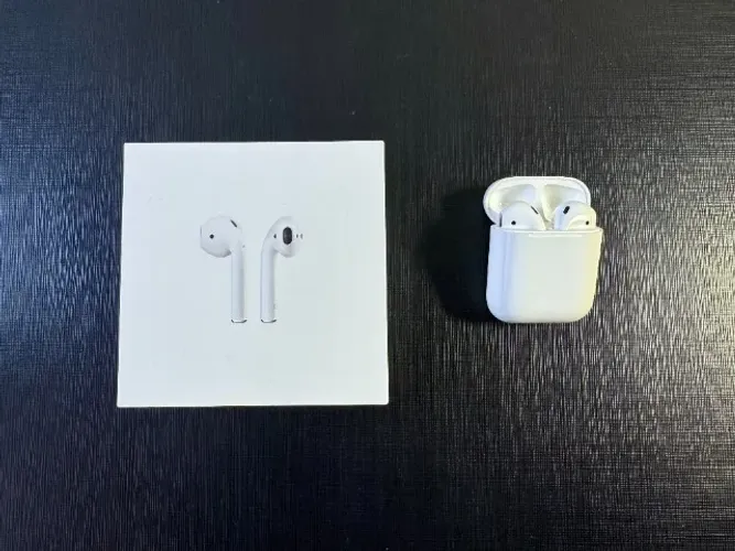 AirPods 2a Geração Apple - Com caixa