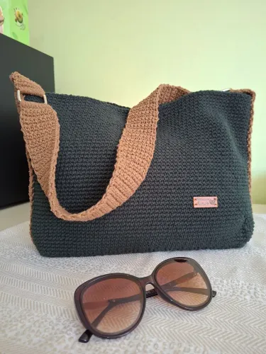 Bolsa em croche feita a mão linda!!! A pronta entrega!!!