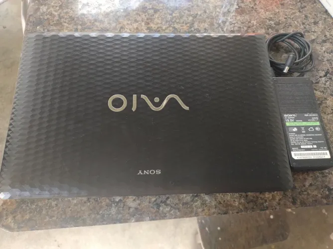 Sony Vaio 15.6 i5 SSD de 120gb
