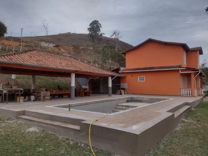 Empreiteiro de qualidade serviços com classe do inicial ao fim da sua obra orçamento grati
