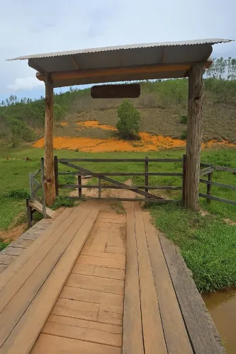 SÍTIOS COM VISTA DAS MONTANHASTERRAS FRIAS, 970 METROS ALTITUDE NÍVEL MAR, PARCELO, TROCO