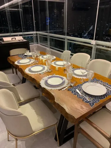 Apartamento com 03 suítes, 02 vagas e pronto para morar