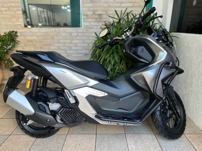 ADV 160