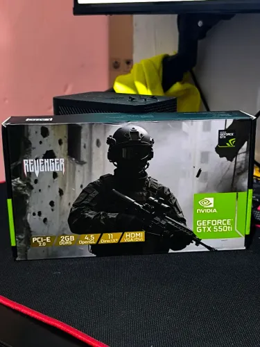 Placa de vídeo NVidia GTX 550ti 2gb ddr5 
