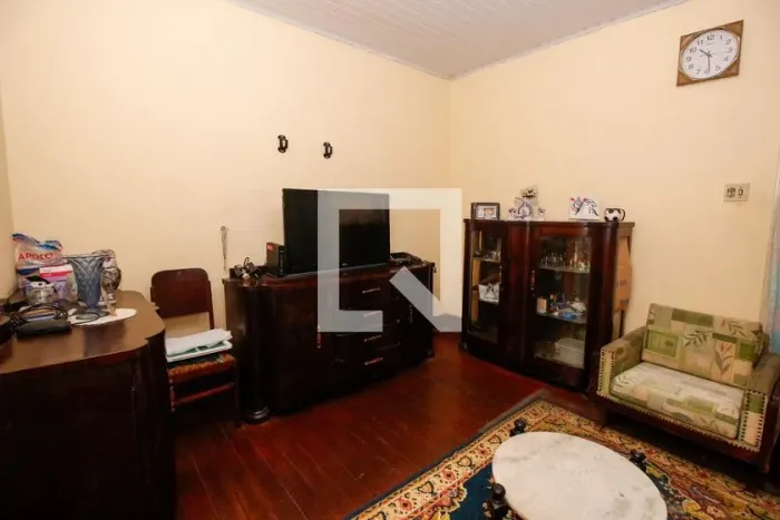 Casa à Venda - Vila Ré, 1 Quarto, 600 m2