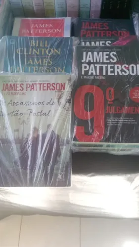 VARIOS LIVROS DO AUTOR JAMES PATTERSON EM EXCELENTE ESTADO. PREÇO POR LIVRO R$ 25,00