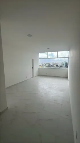 Imóvel para aluguel possui 32 metros quadrados com 1 quarto em Centro - Salvador - BA