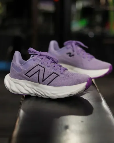 NEW BALANCE V13 PREMIUM TAMANHO 37