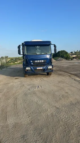Caminhões Iveco 240e25 e 240e25s 24250